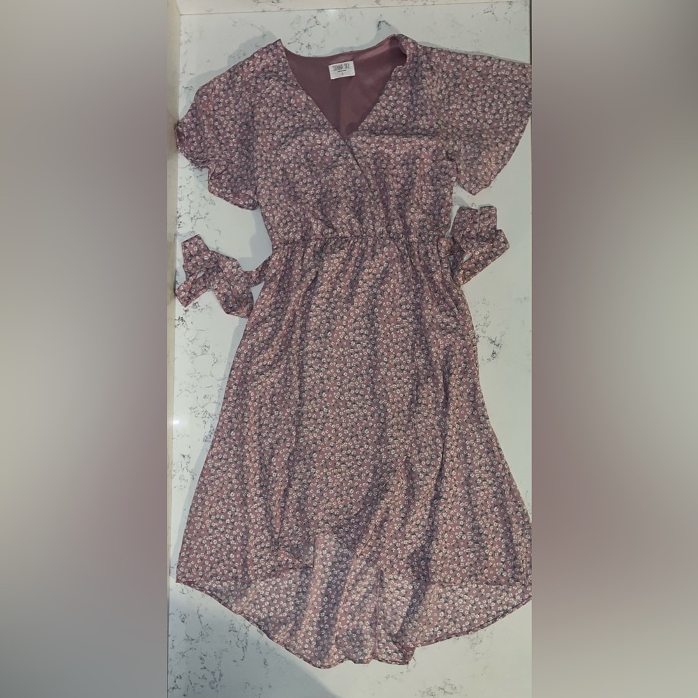 Pink/mauve flower sun dress